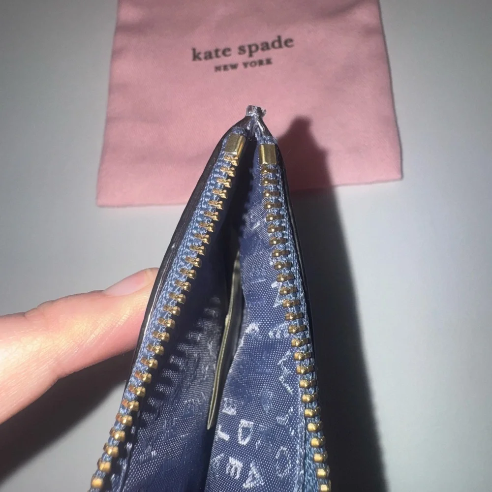New Kate Spade Navy Wallet/ Card Holder with Pink  Dust Bag